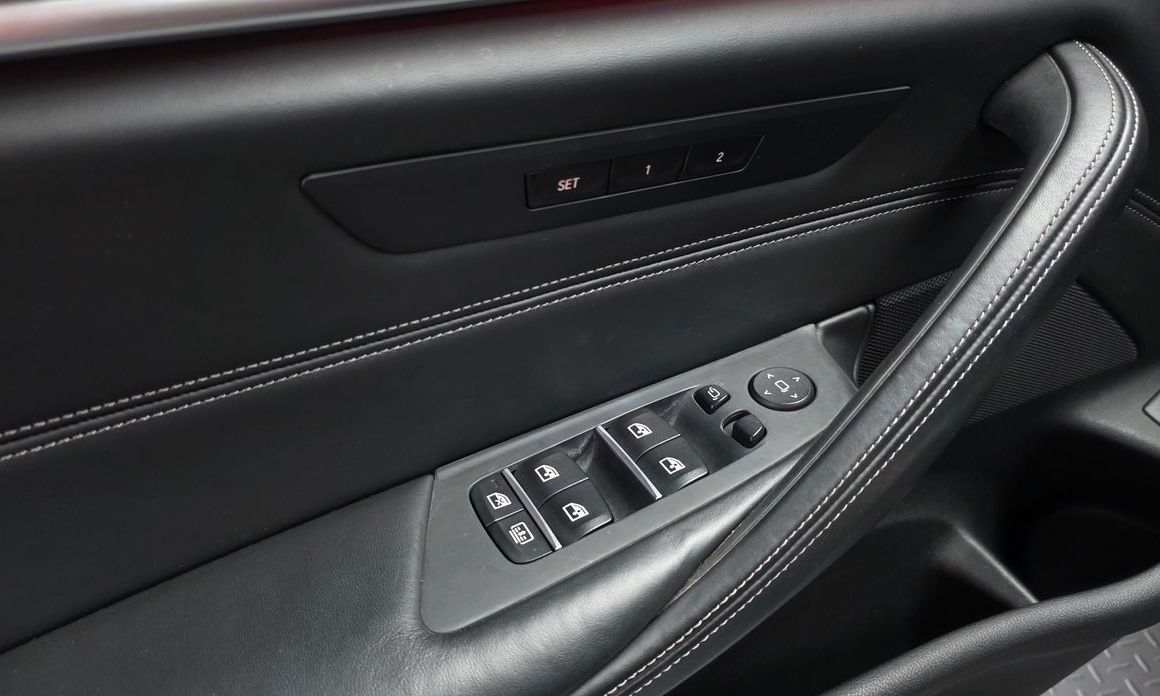 BMW 5-Series 2018