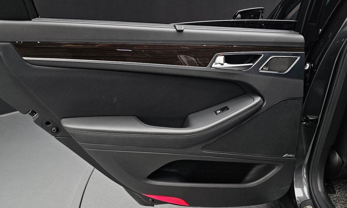 Genesis G80 2018