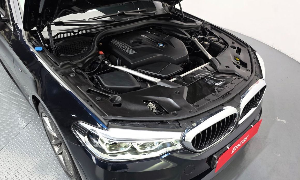 BMW 5-Series 2018