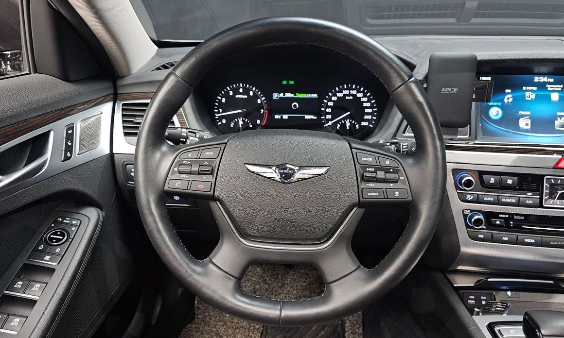 Genesis G80 2018