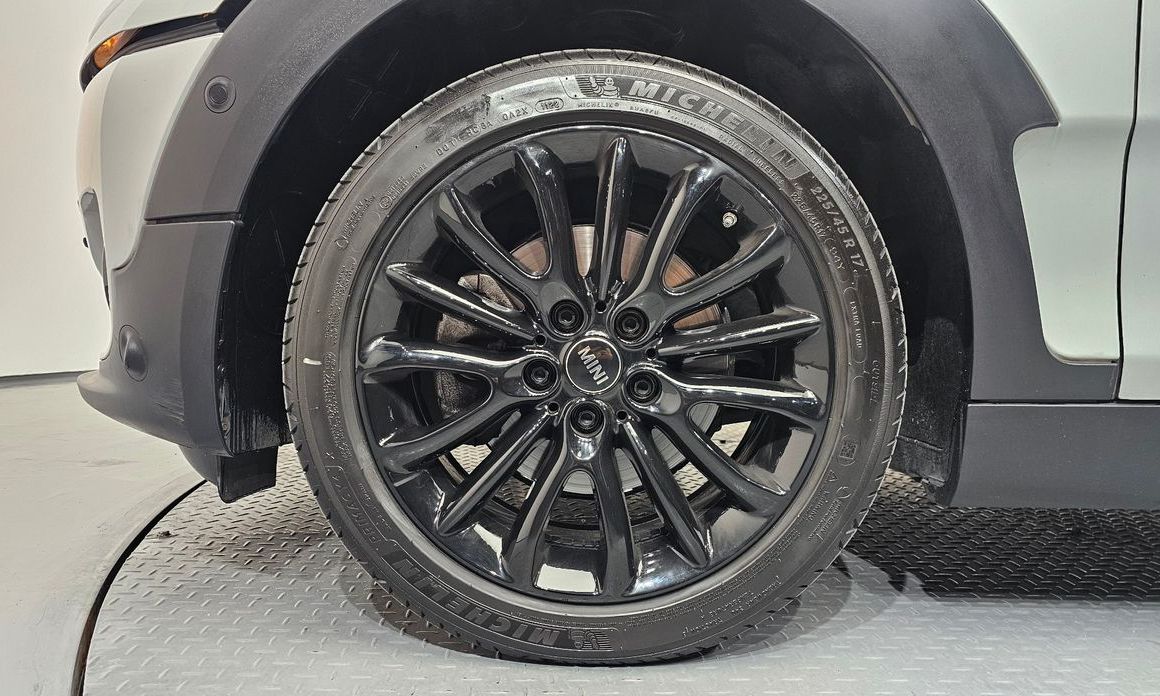 Mini Clubman 2023