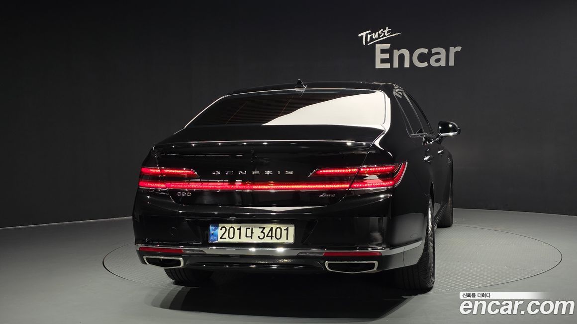 Genesis G90 2021