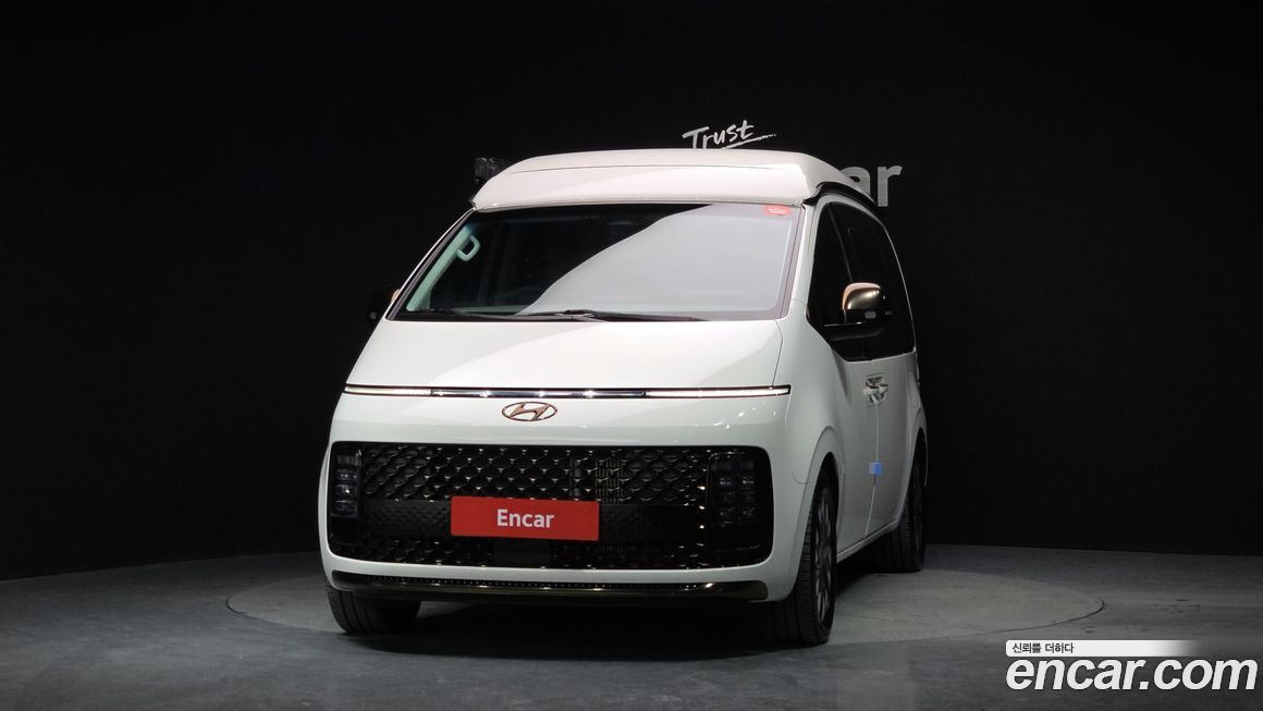 Hyundai Staria 2024