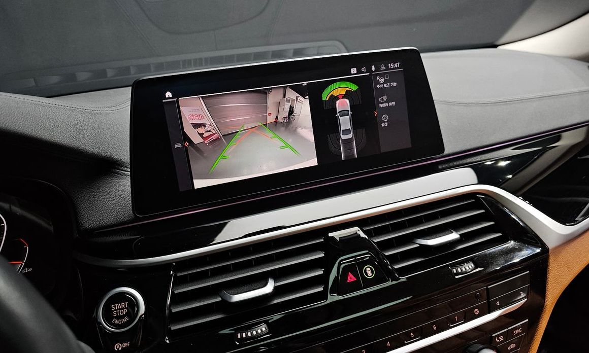 BMW 5-Series 2020