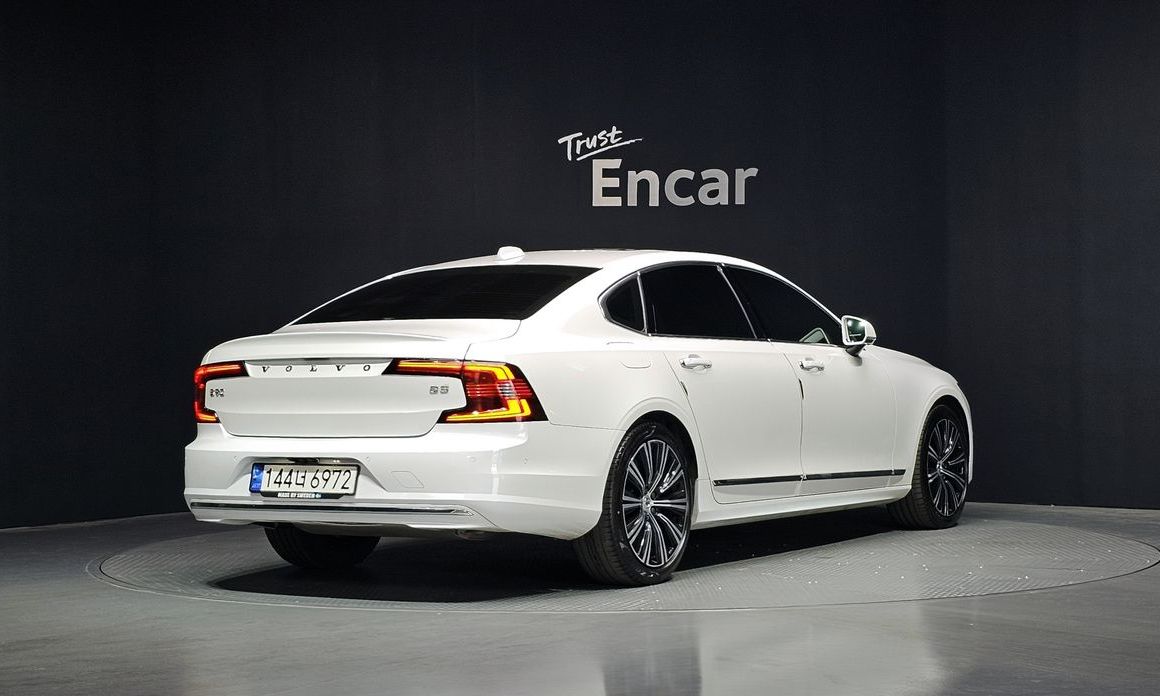 Volvo S90 2021