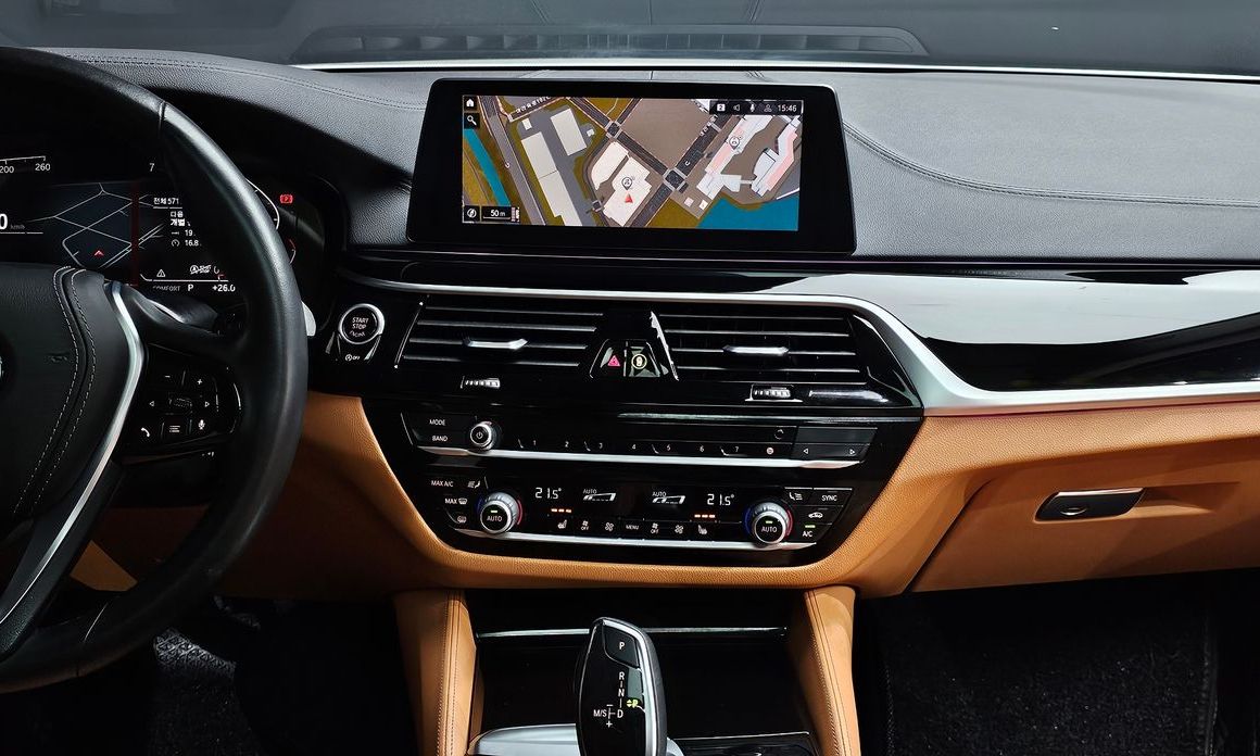 BMW 5-Series 2020