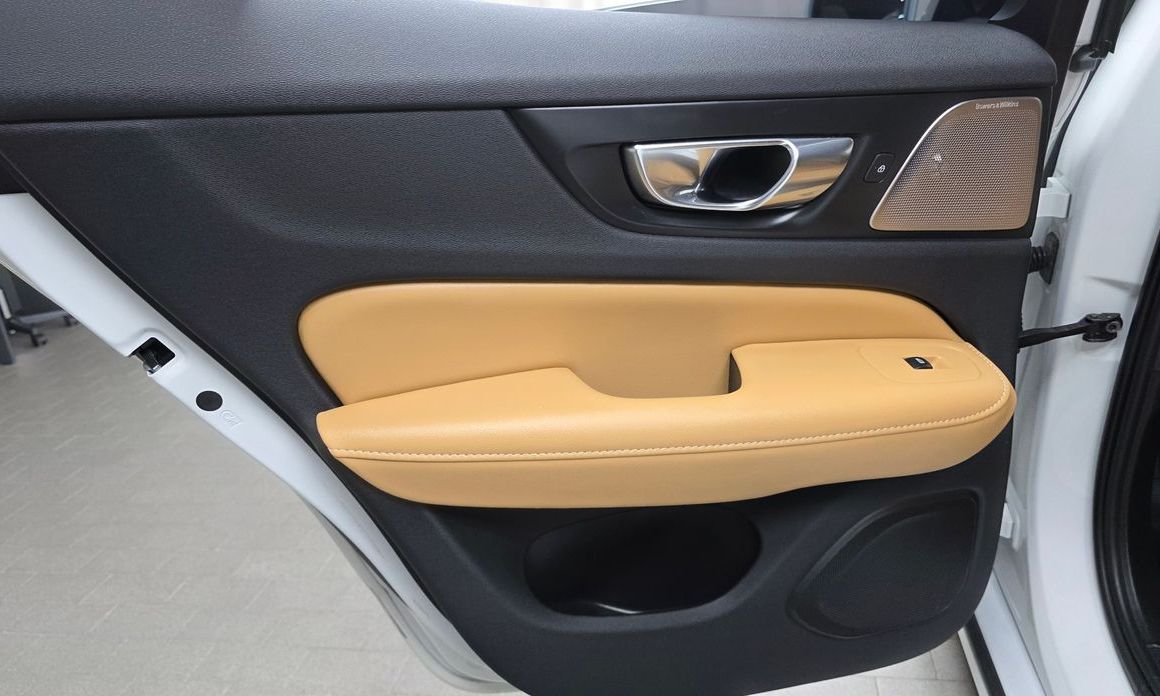 Volvo S60 2021