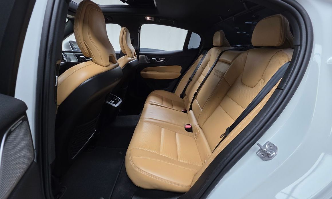 Volvo S60 2021