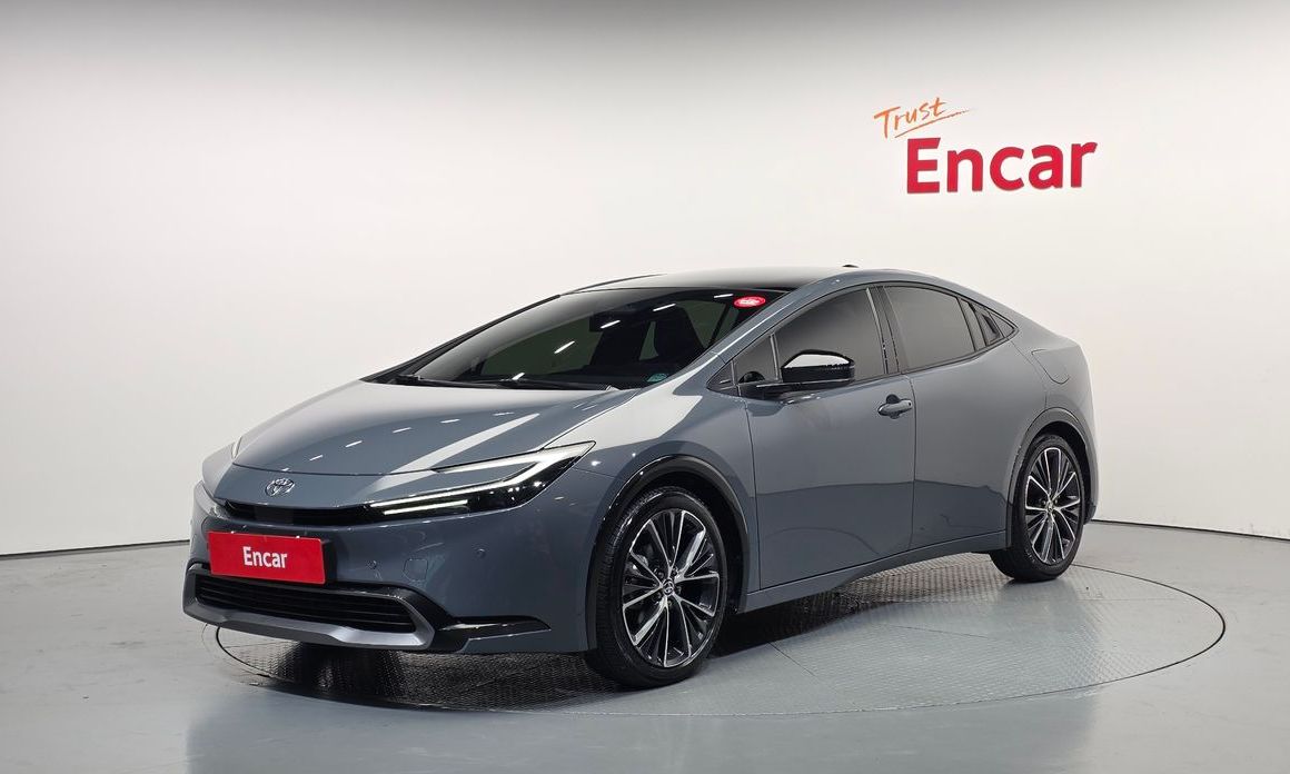 Toyota Prius 2024