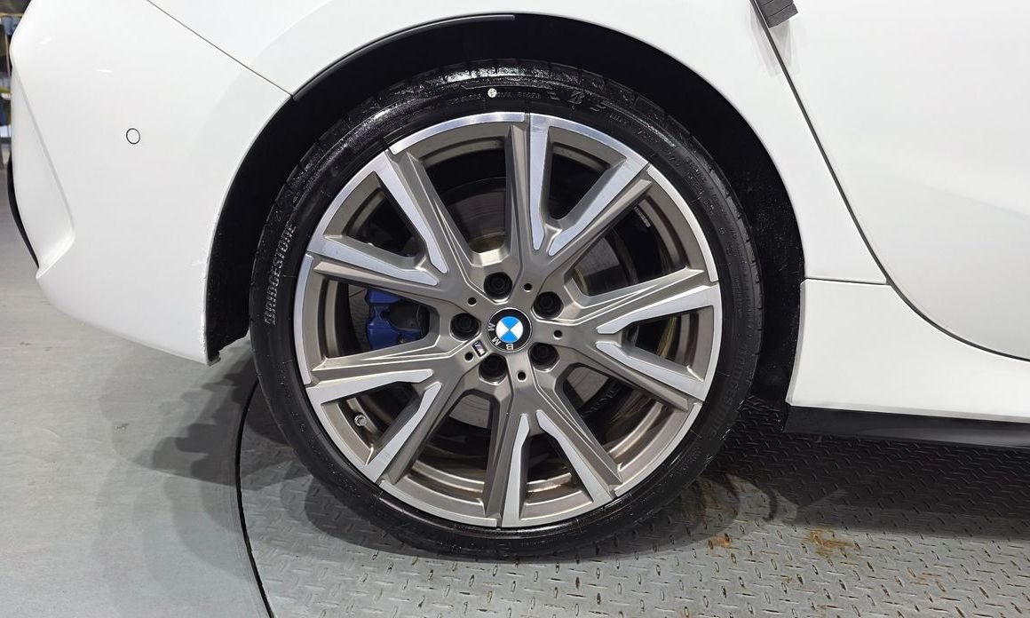 BMW 1-Series 2023