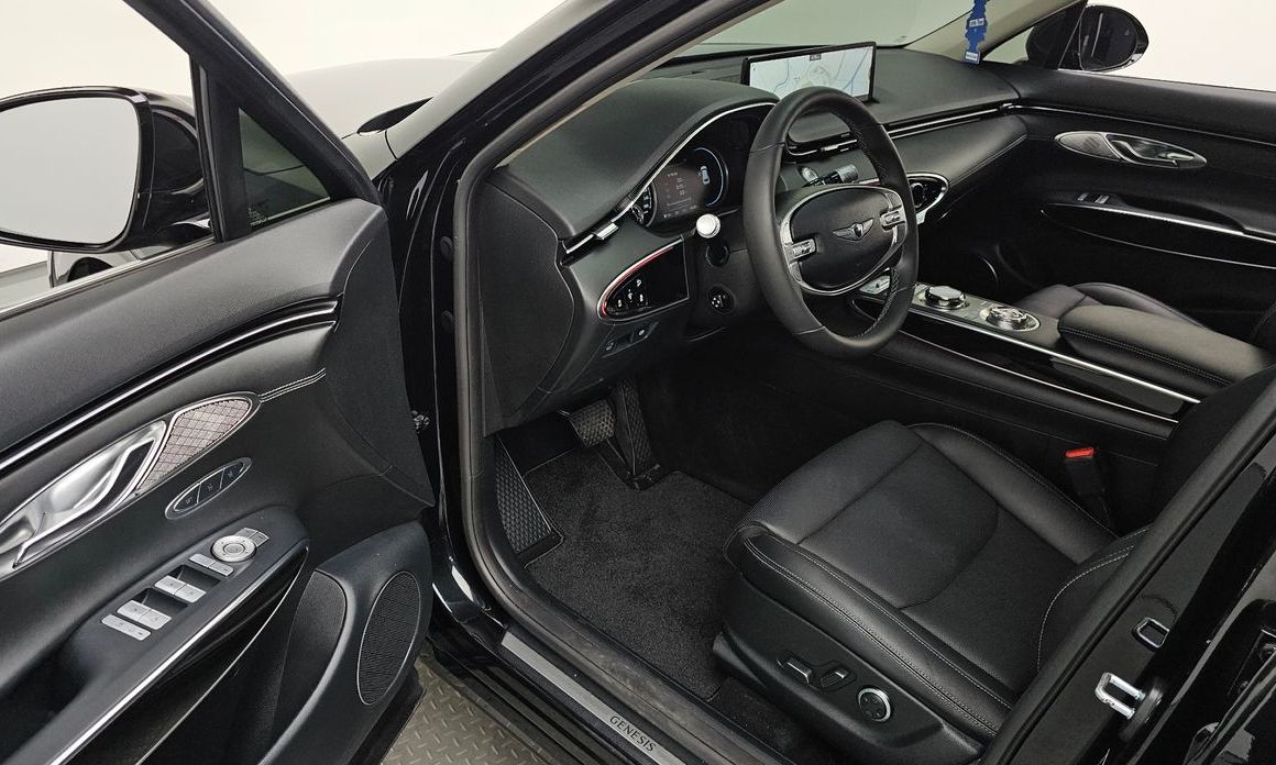 Genesis GV70 2023