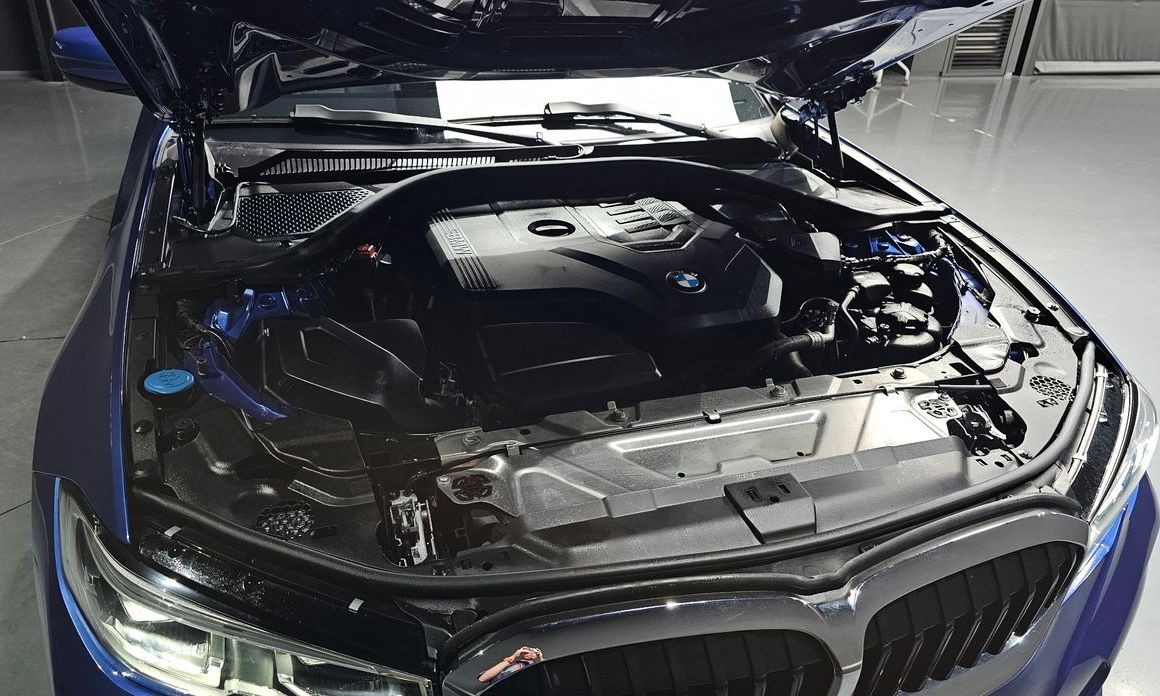 BMW 3-Series 2019