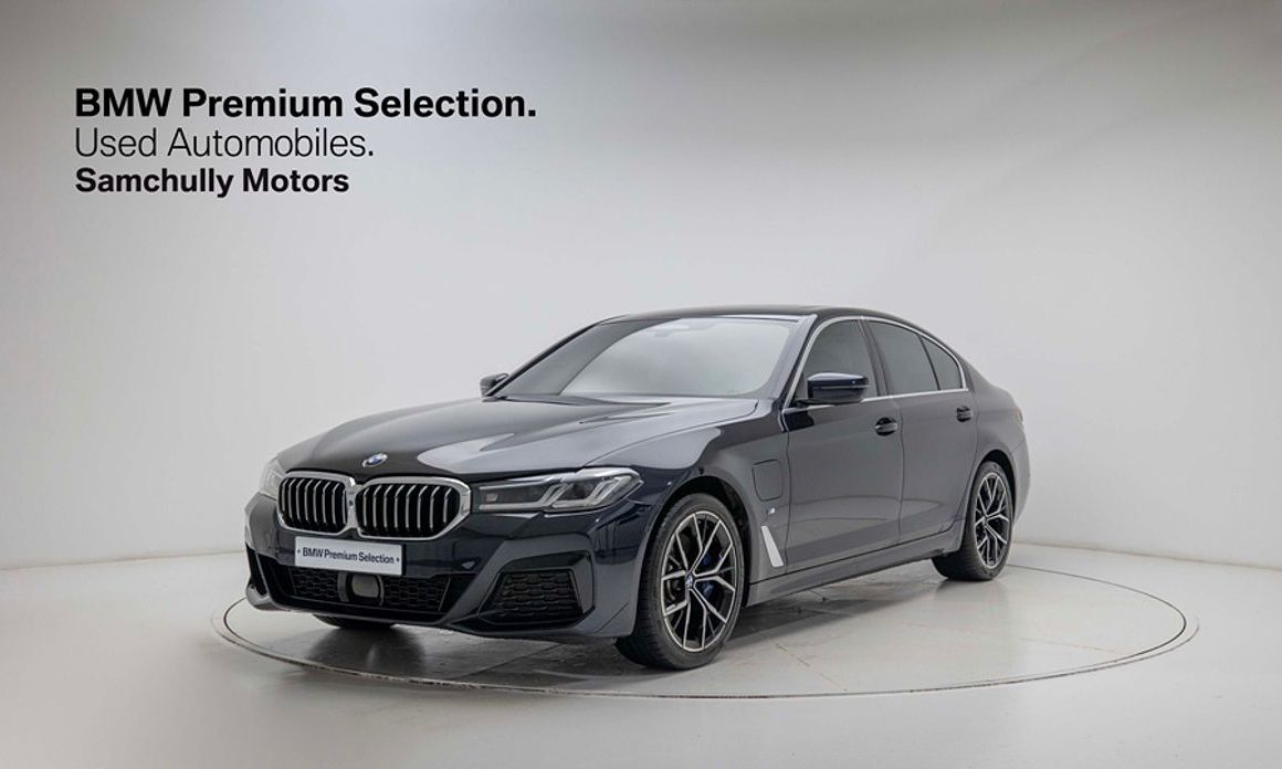 BMW 5-Series 2021