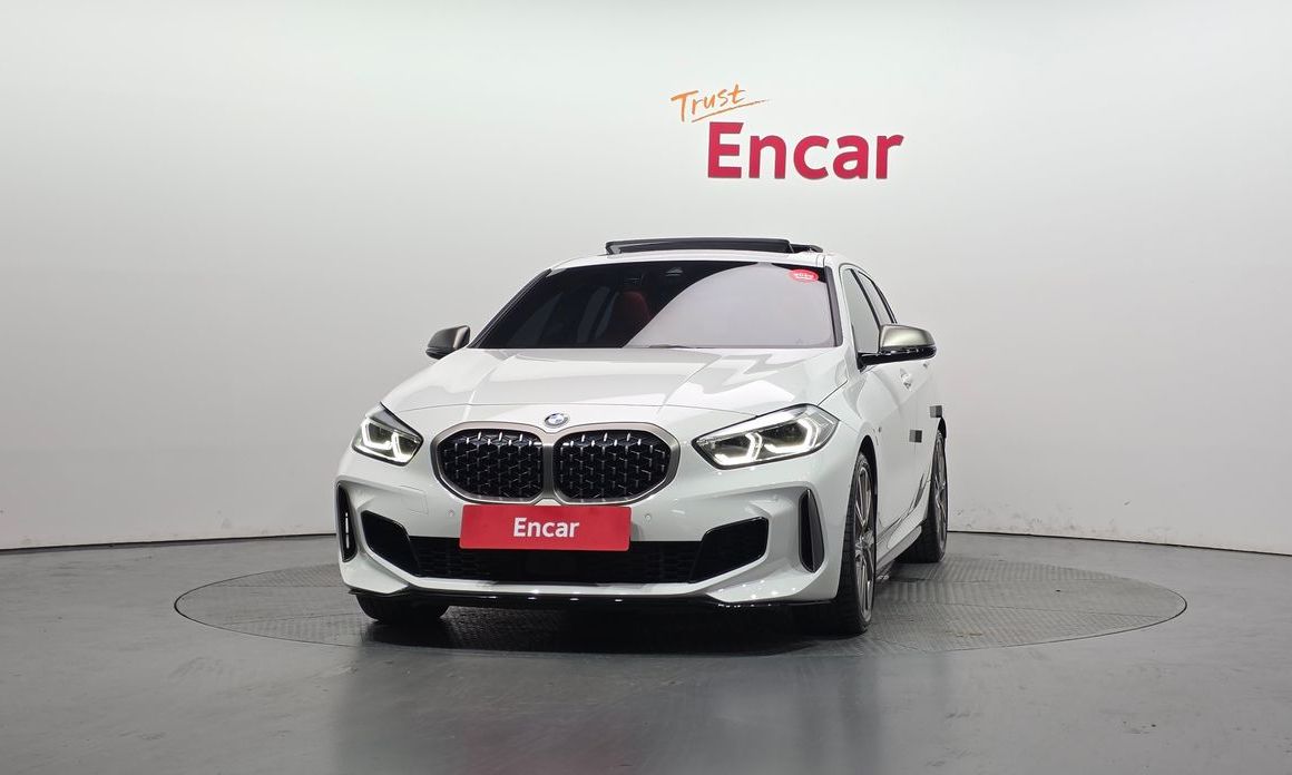 BMW 1-Series 2023