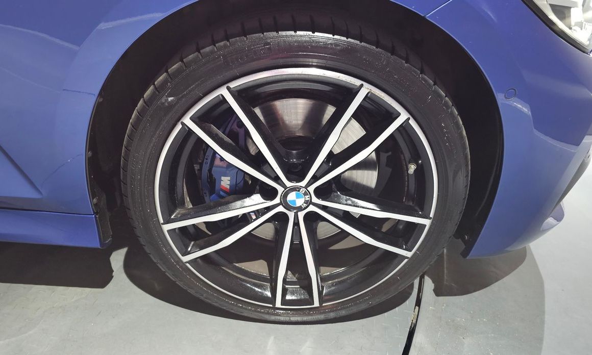 BMW 3-Series 2019