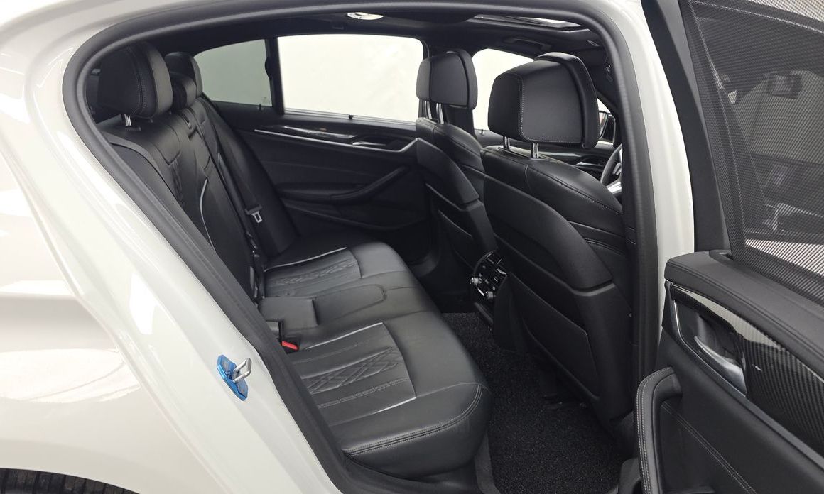 BMW 5-Series 2020