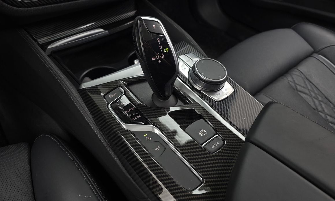 BMW 5-Series 2020