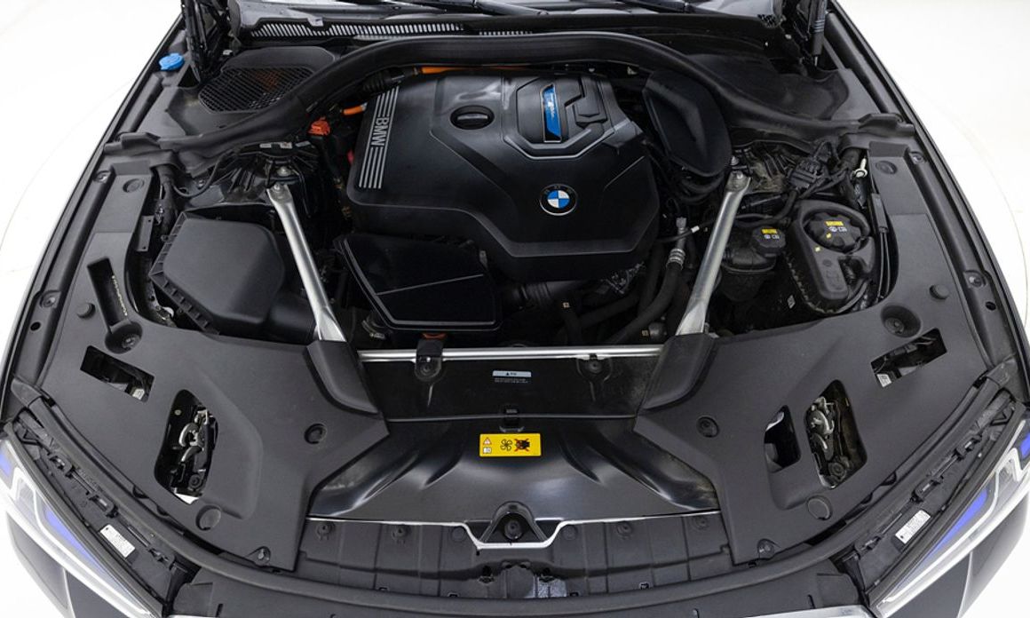 BMW 5-Series 2021