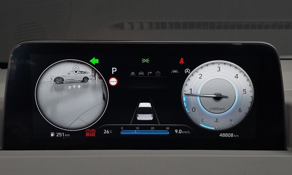 Hyundai Staria 2025
