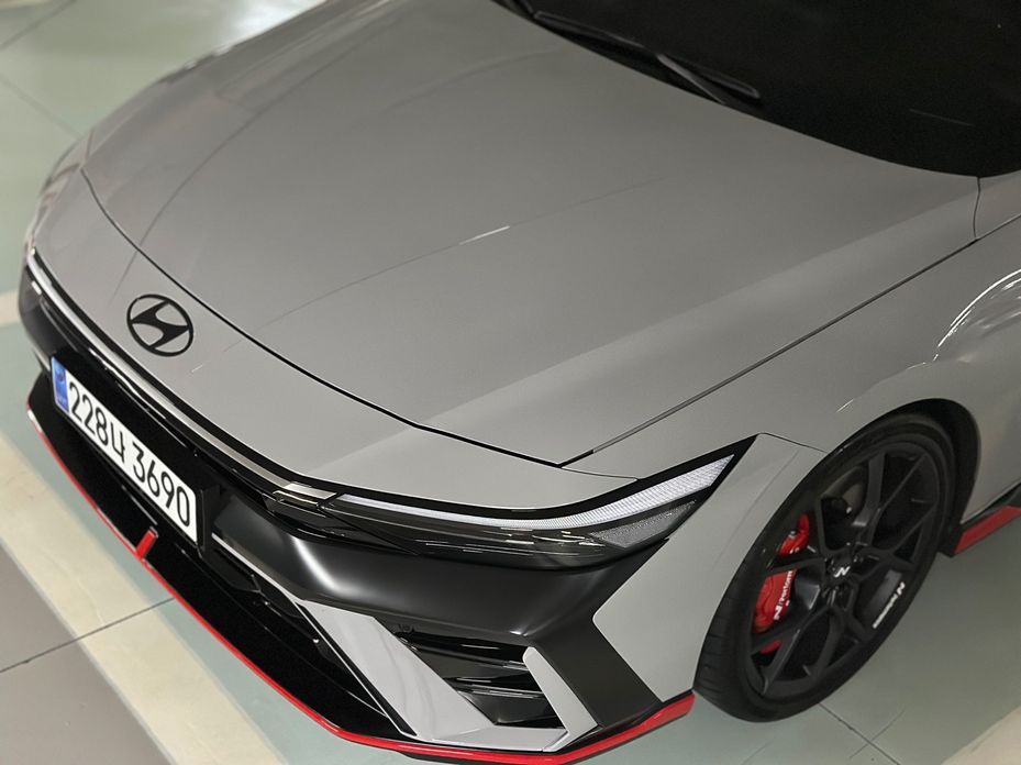 Hyundai AVANTE 2025