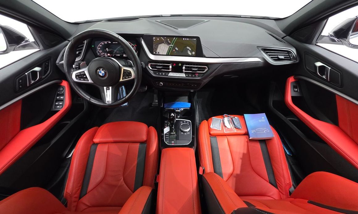 BMW 1-Series 2023