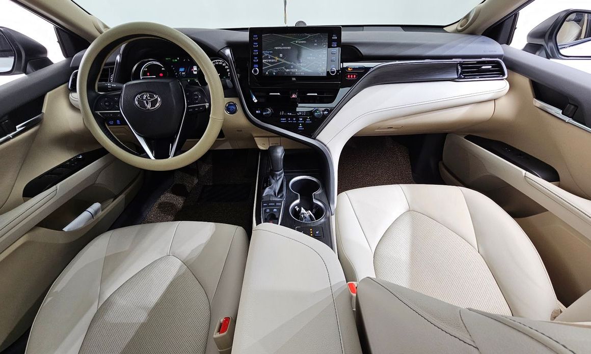 Toyota Camry 2024