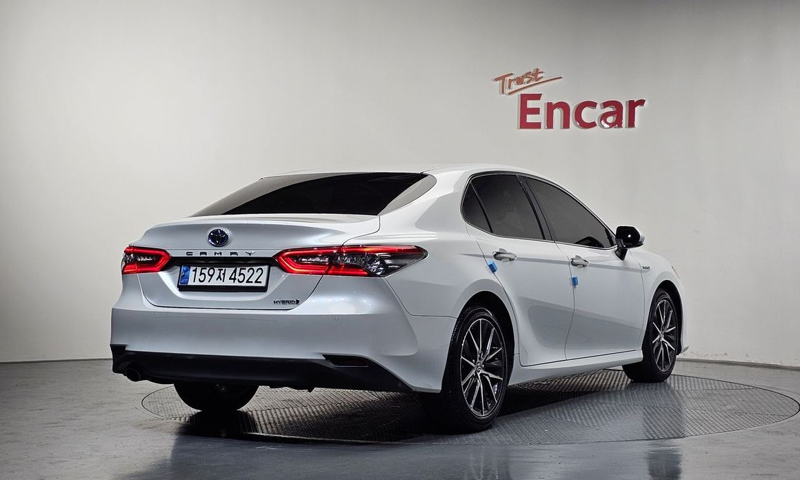 Toyota Camry 2024