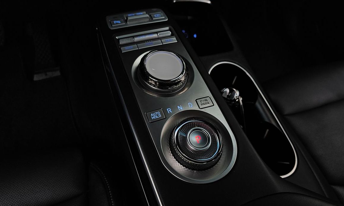 Genesis GV70 2023