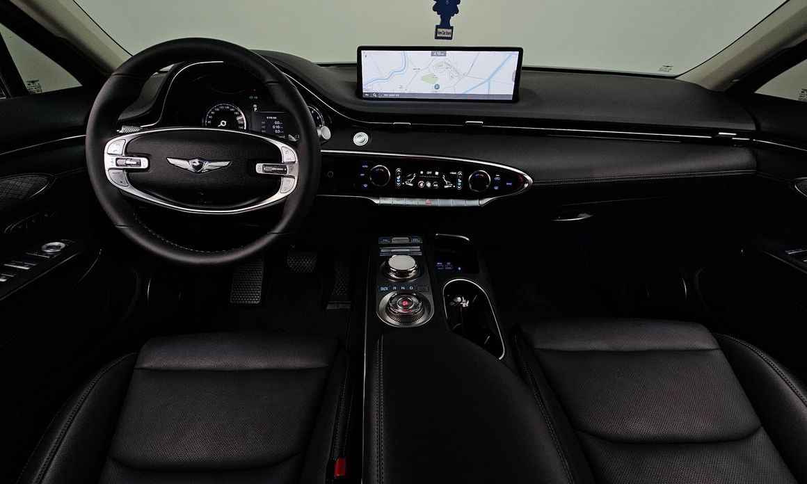 Genesis GV70 2023
