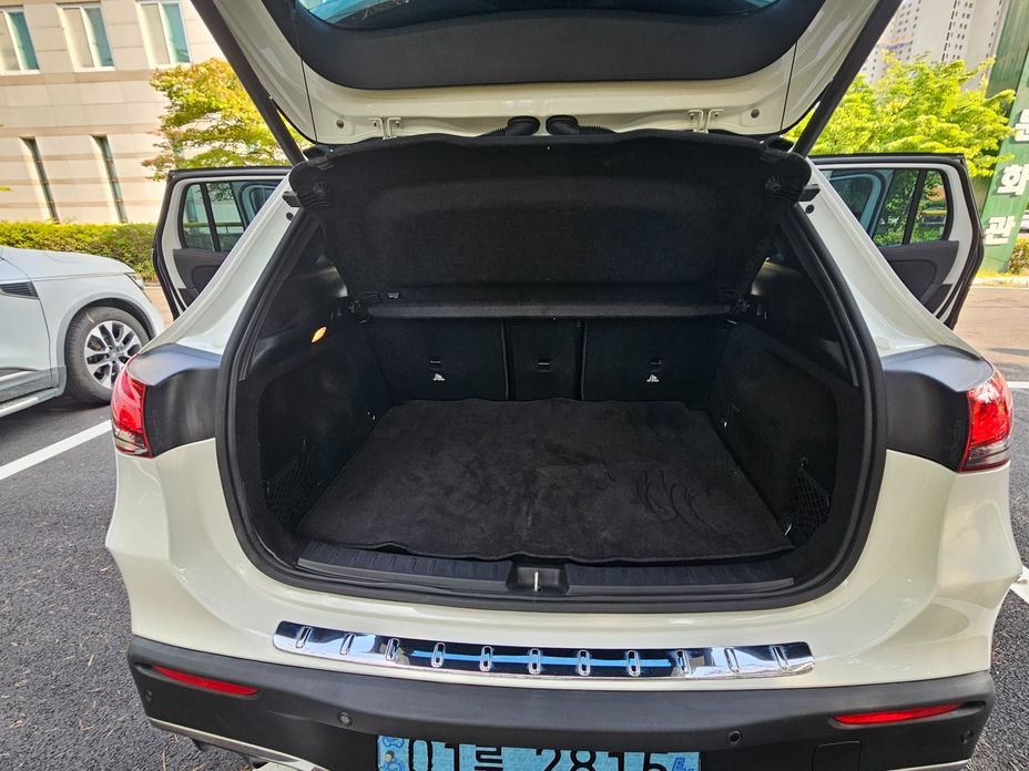 Mercedes-Benz EQA 2024
