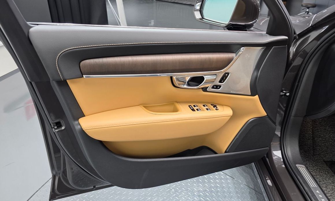Volvo S90 2022