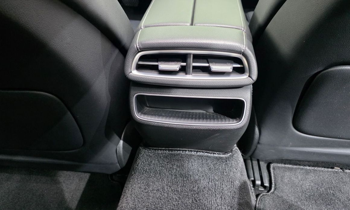 Genesis G80 2023