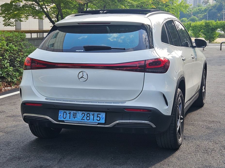 Mercedes-Benz EQA 2024