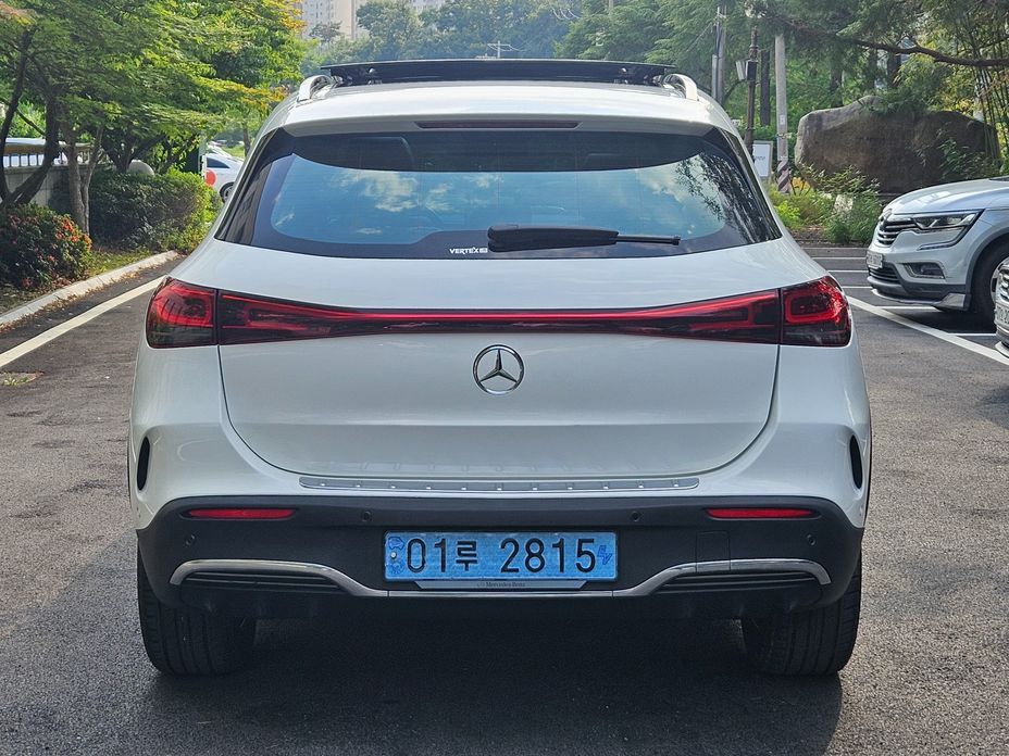 Mercedes-Benz EQA 2024