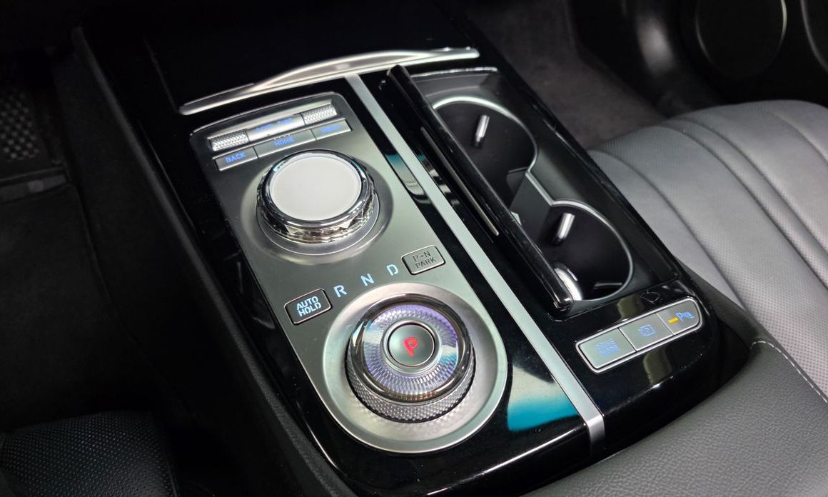 Genesis G80 2023