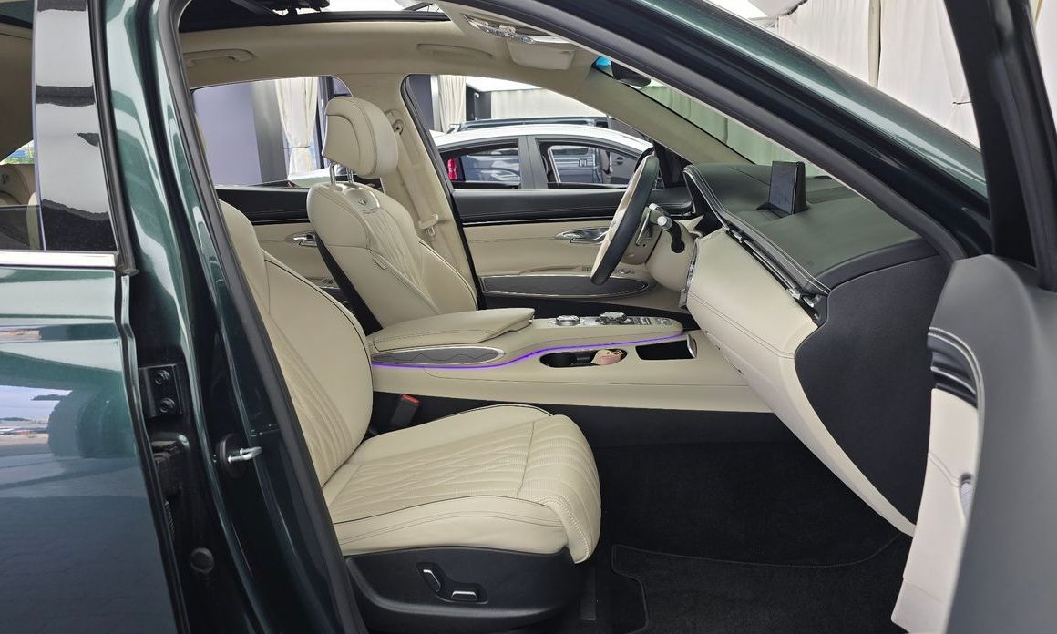 Genesis GV70 2023