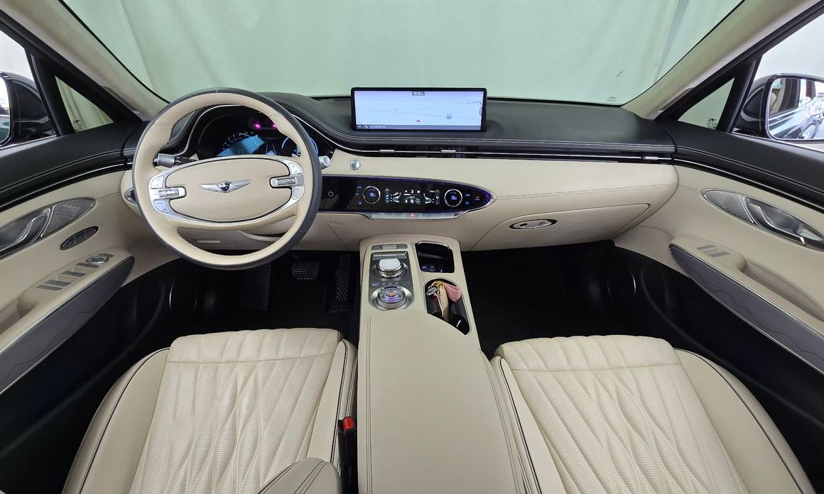 Genesis GV70 2023