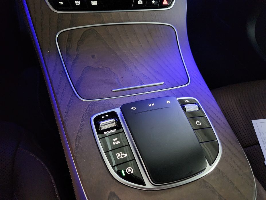 Mercedes-Benz E-Class 2022