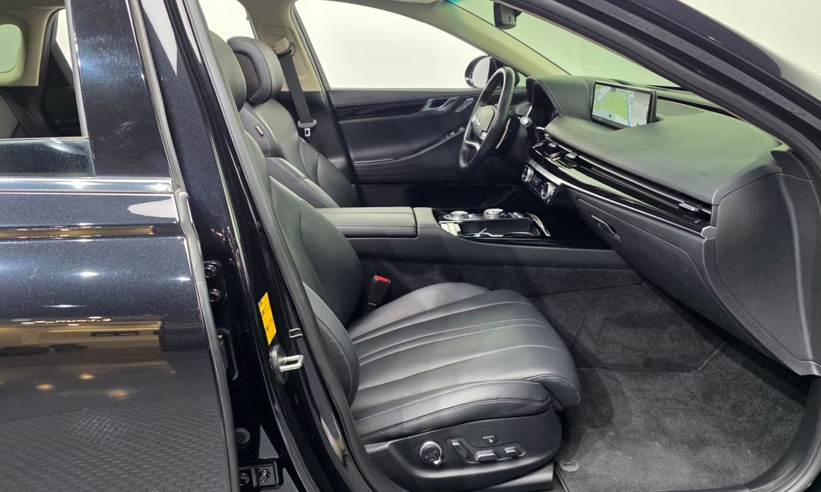 Genesis G80 2023