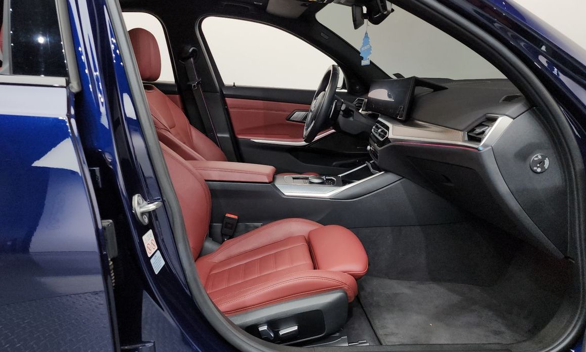 BMW 3-Series 2023