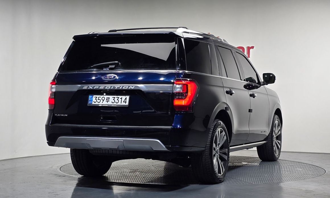 Ford Expedition 2021