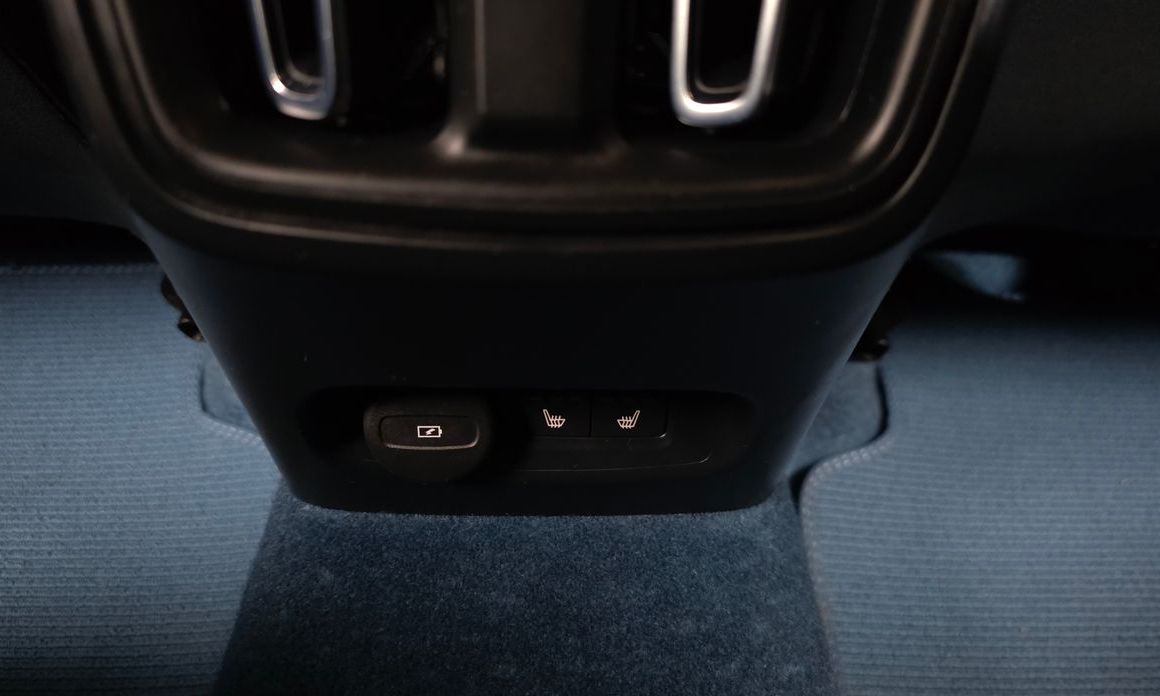 Volvo C40 2023
