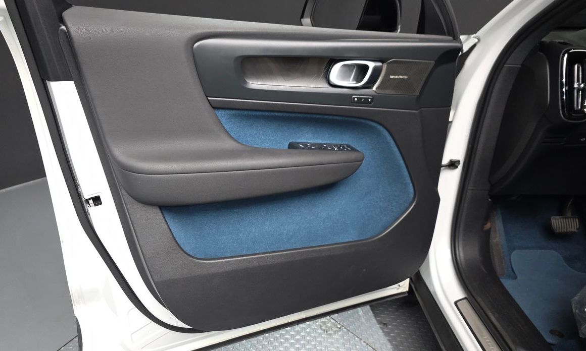 Volvo C40 2023