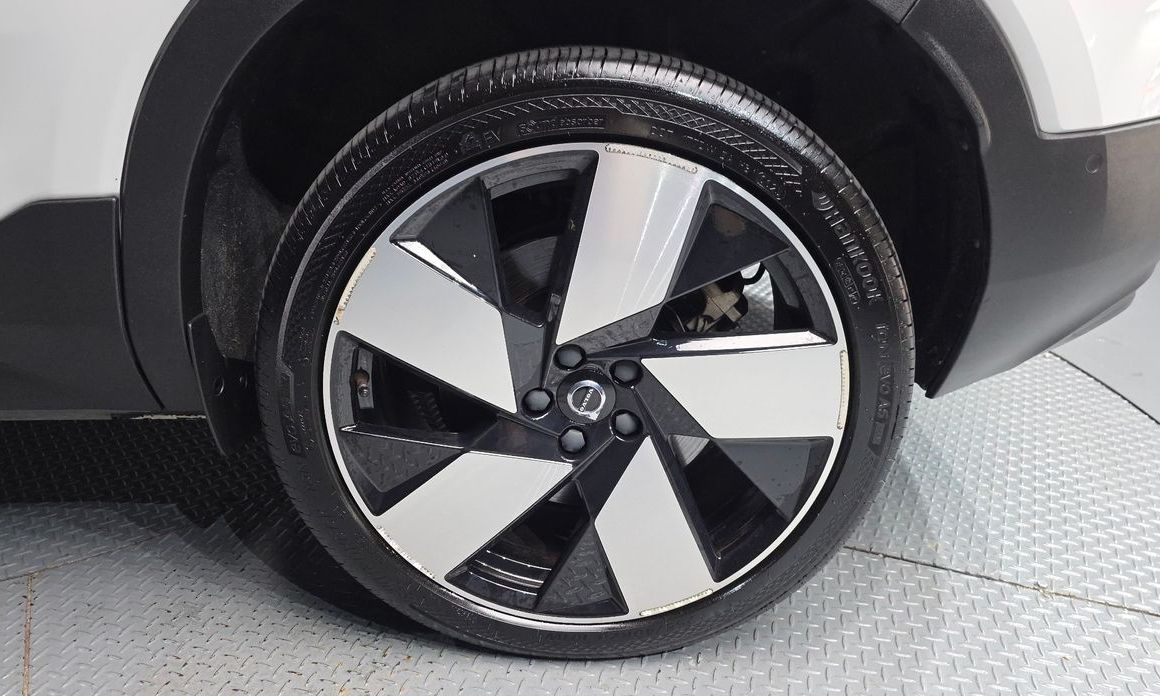 Volvo C40 2023