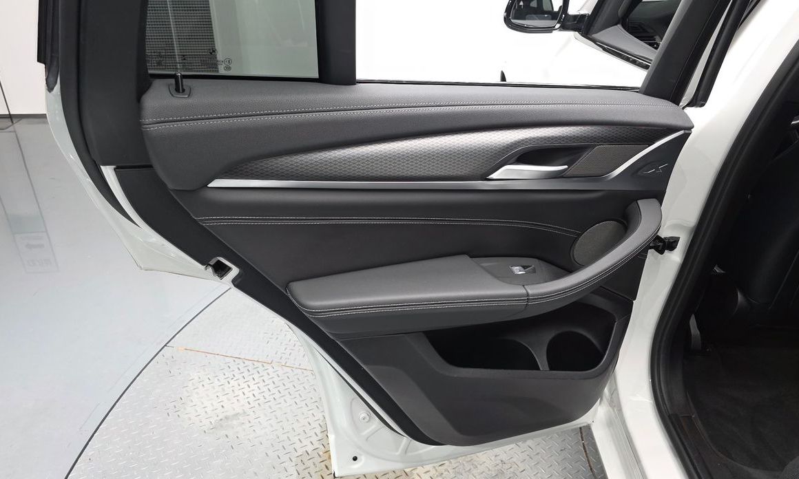 BMW X4 2023