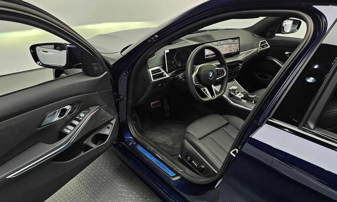 BMW 3-Series 2025