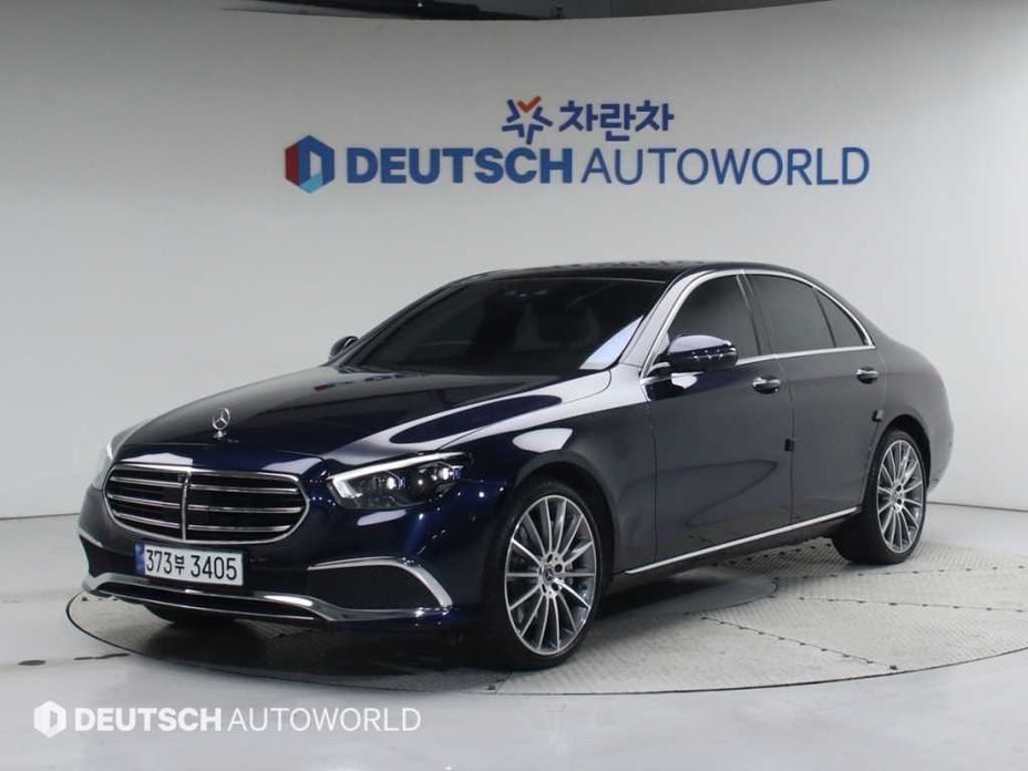 Mercedes-Benz E-Class 2023