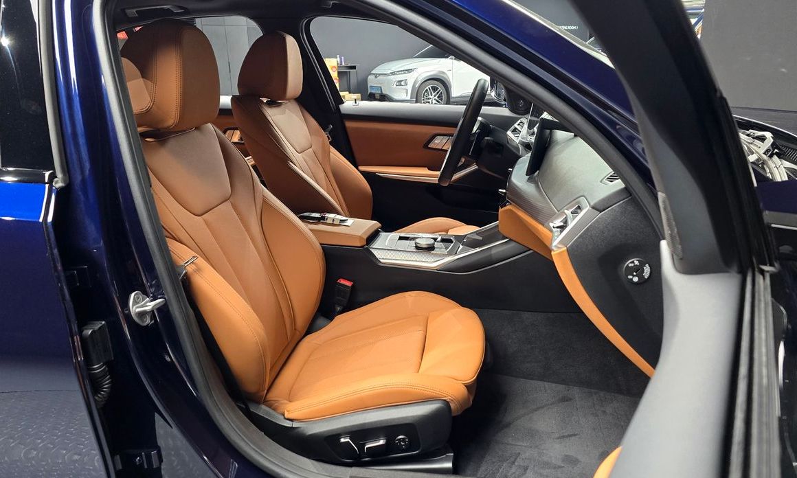 BMW 3-Series 2025