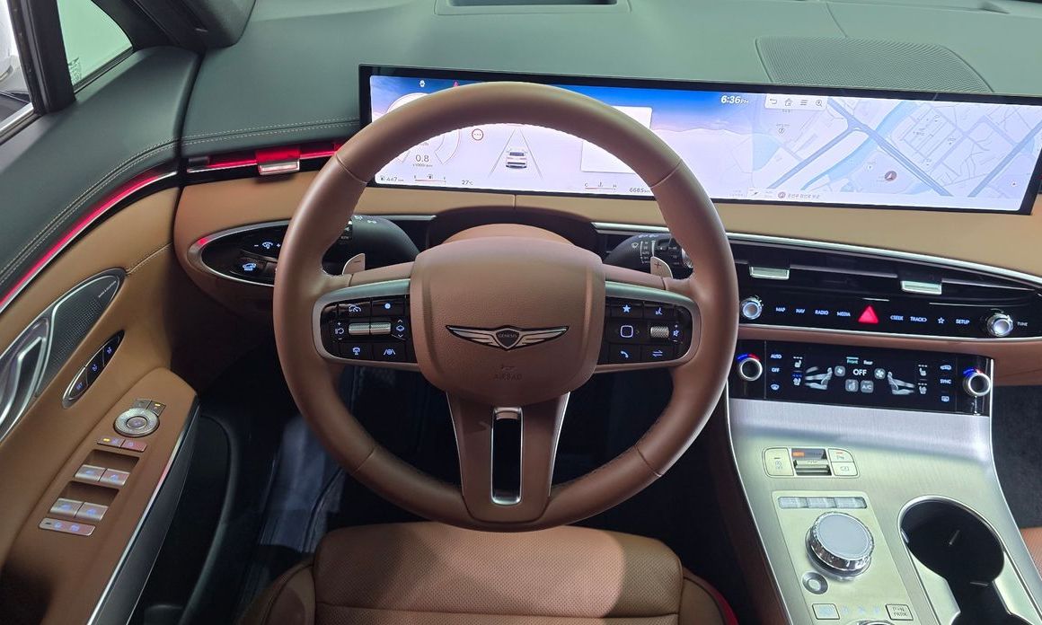 Genesis GV70 2025