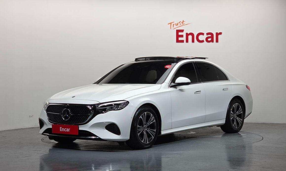 Mercedes-Benz E-Class 2025